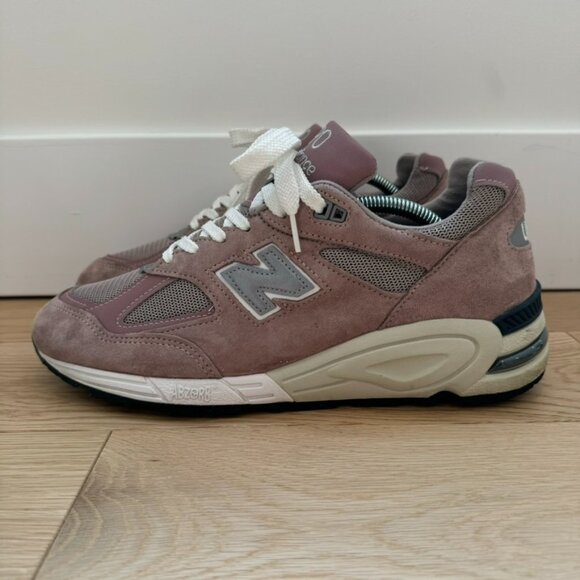 *SOLD* New Balance x KITH 990v2 'Dusty Rose' | M990K2 | Size 9.5 US - Picture 2 of 9